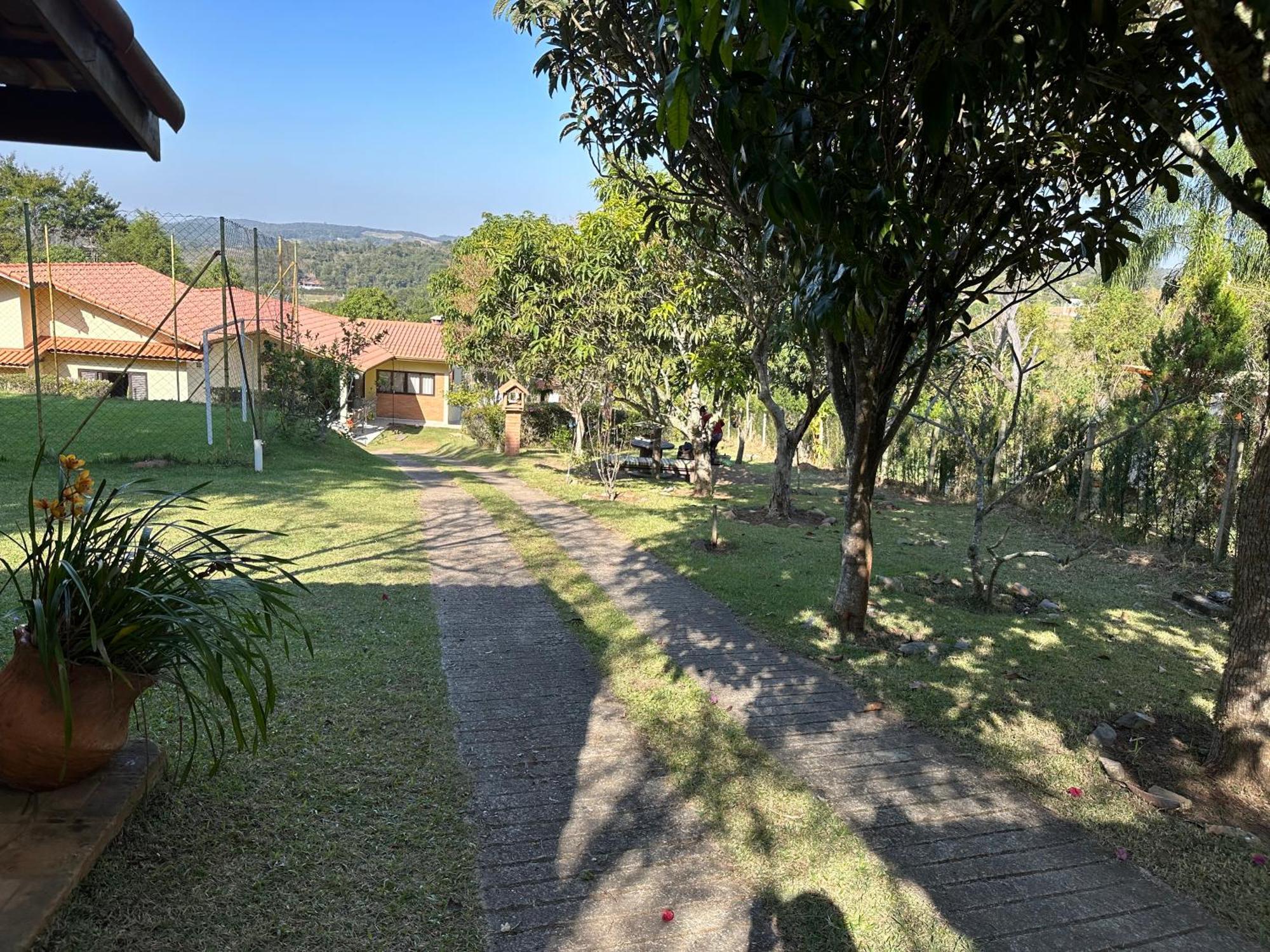 Morada Dos Beija-Flores Ibiúna Esterno foto